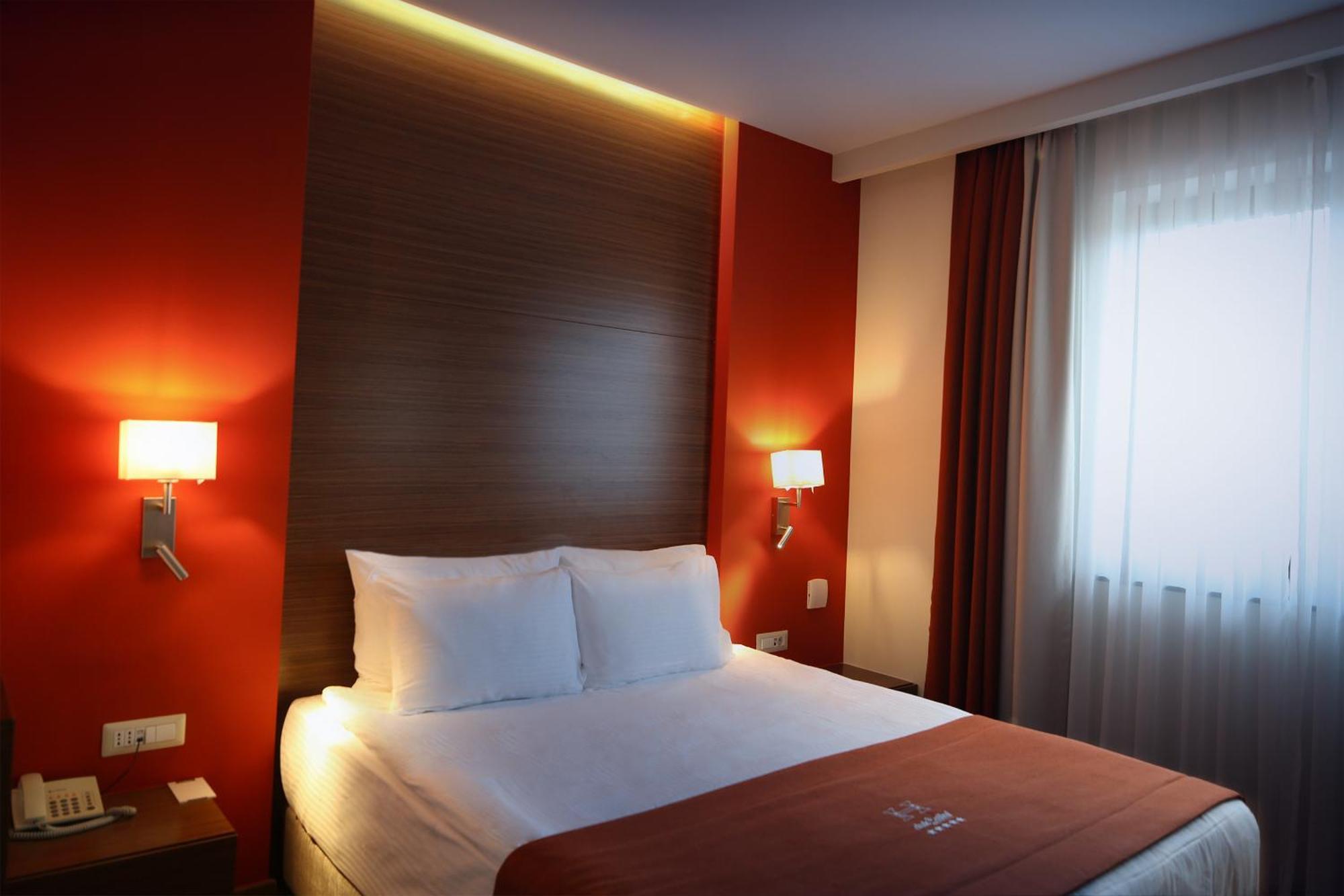 Hotel Dukagjini Peje Eksteriør bilde